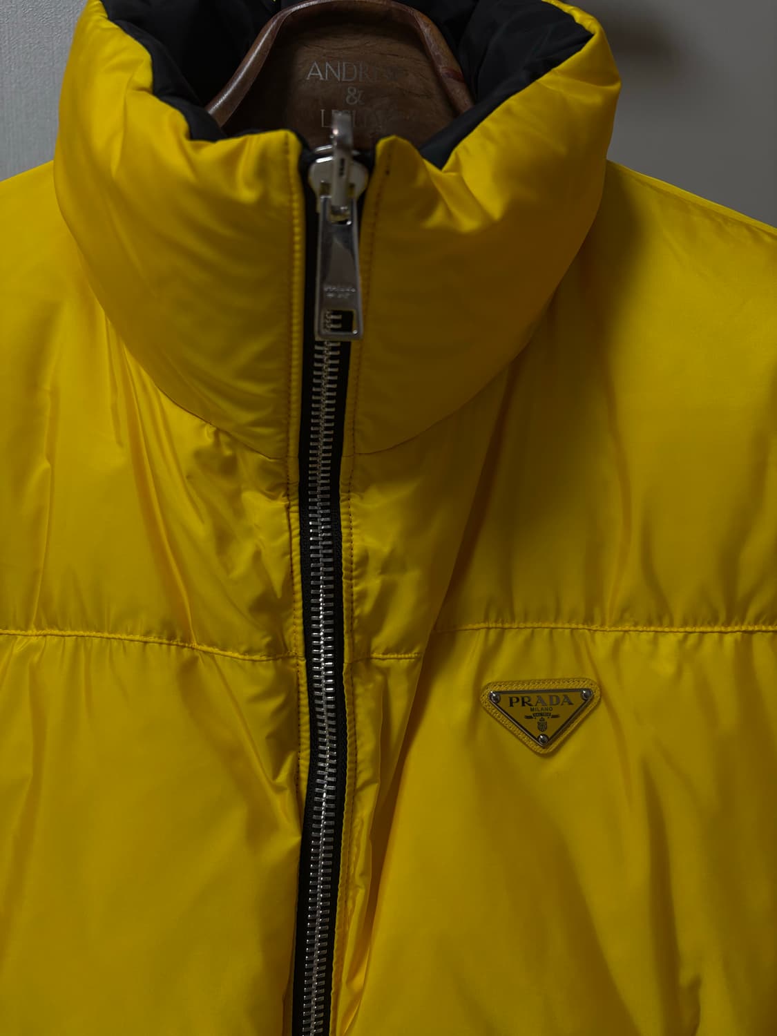 프라다 리버시블 패딩 상품이미지6