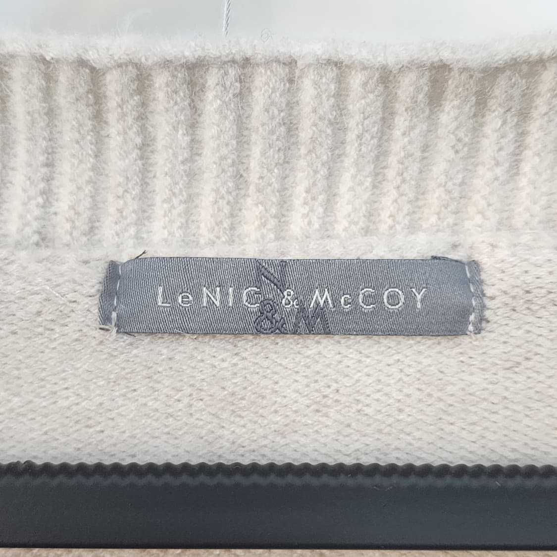 르니앤맥코이 아이보리 꽈배기 가디건 상품이미지3