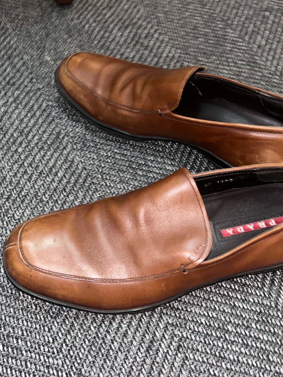 Prada sports loaper brown 상품이미지2