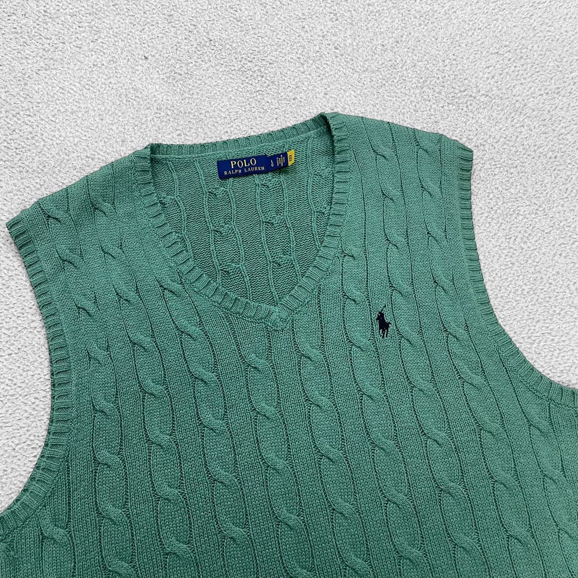 폴로 랄프로렌 포니 로고 케이블 니트 베스트 상품이미지2