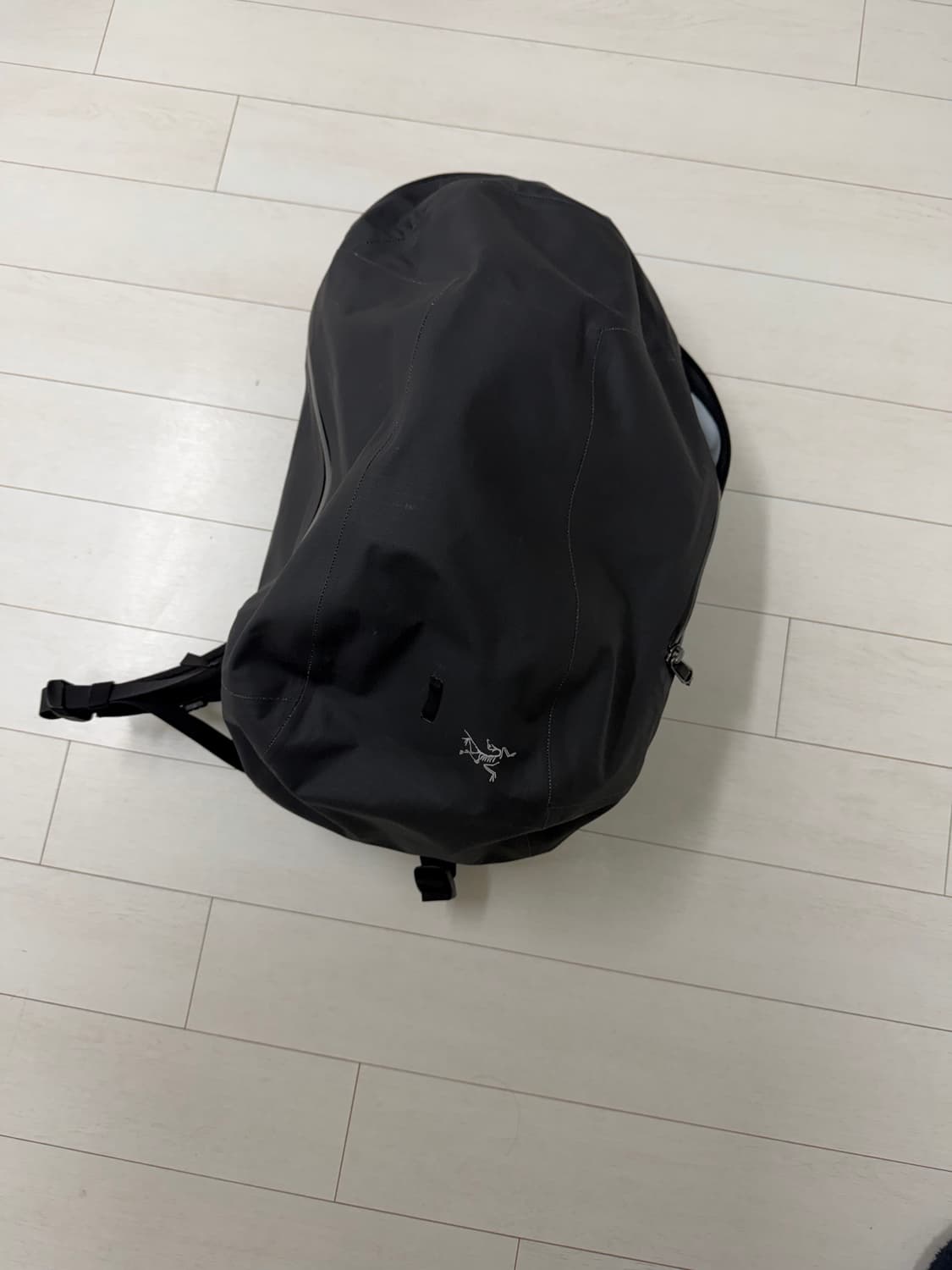 아크테릭스 그랜빌 16 백팩  상태 9.2/10   사진찍고 절대 사용 상품이미지1