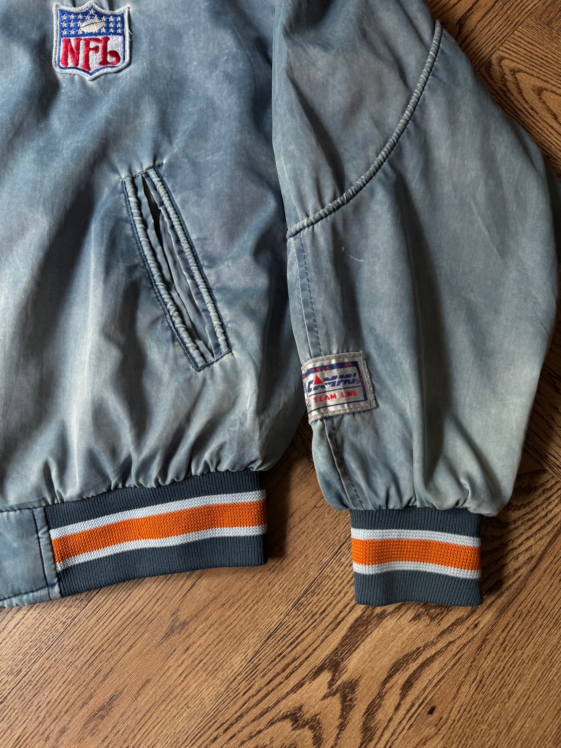 [L]90's NFL 시카고 베어스 빈티지 페이딩 바시티 자캣 상품이미지6