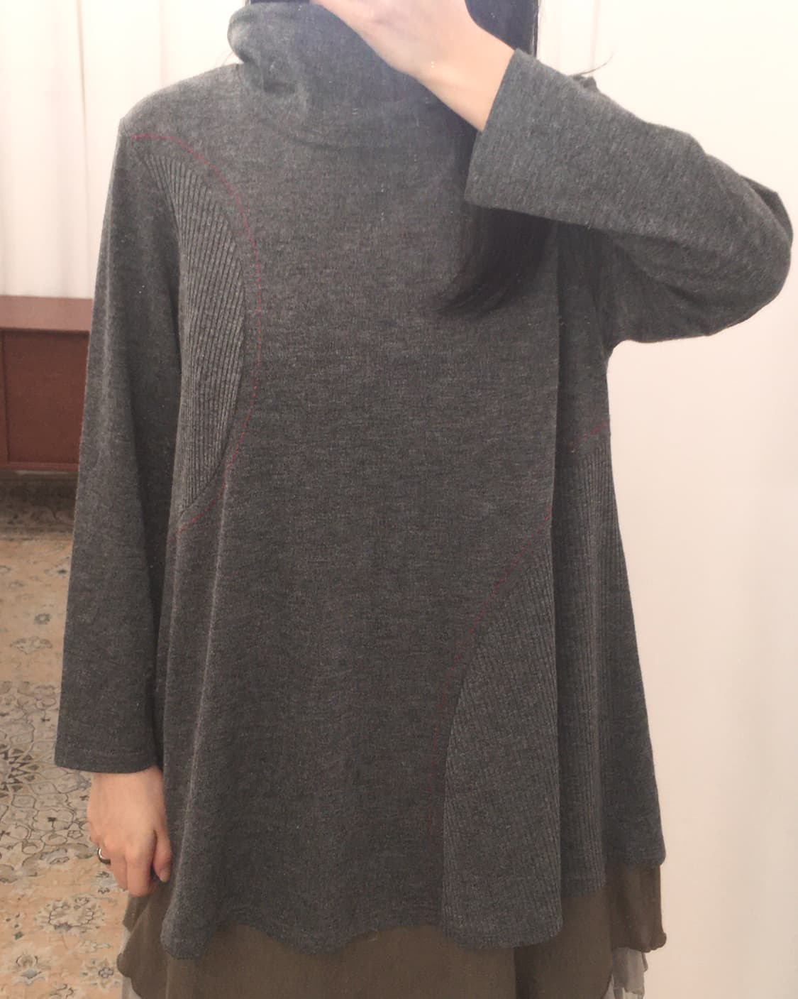 차콜 모크넥 슬리브 상품이미지3