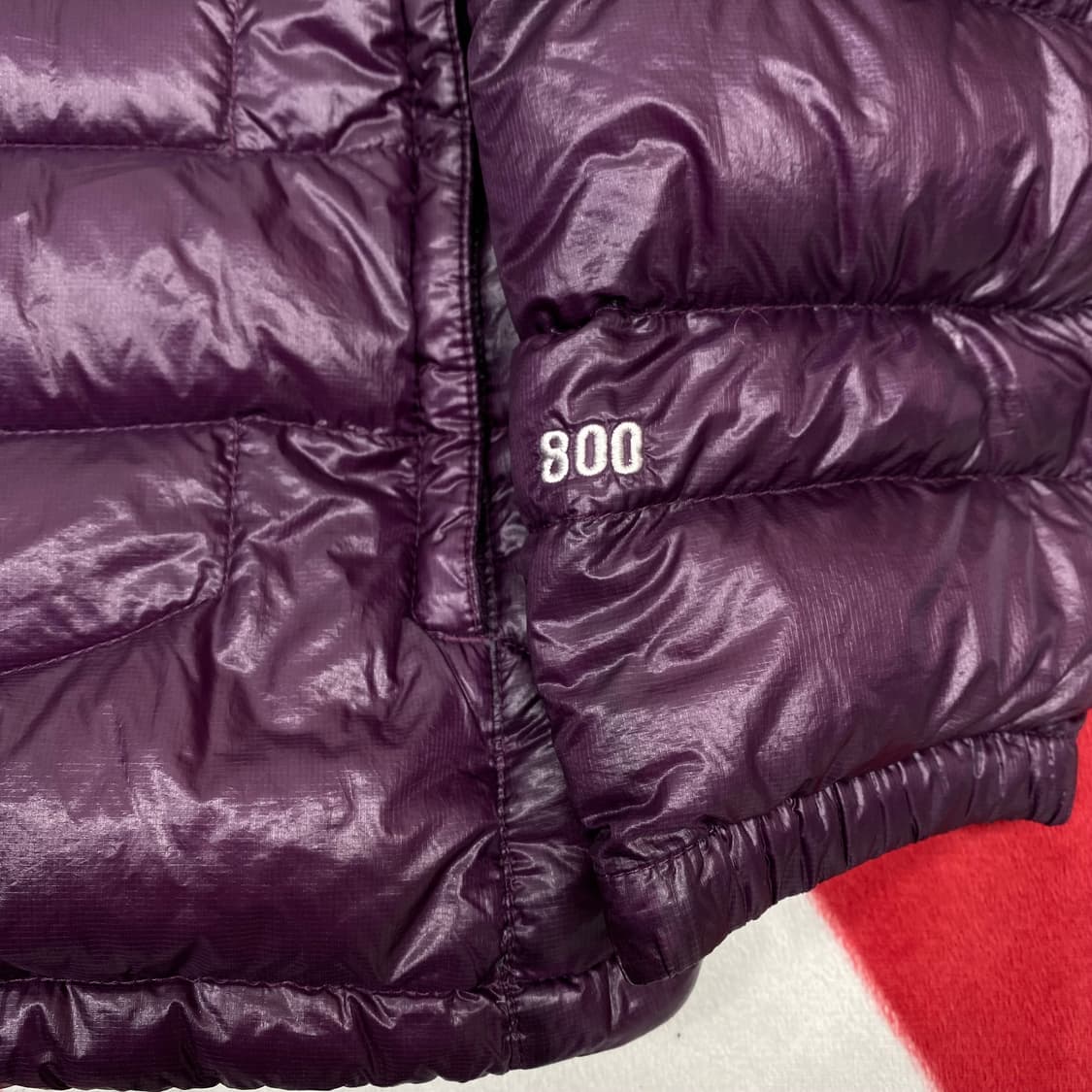 노스페이스 경량패딩 100 상품이미지3