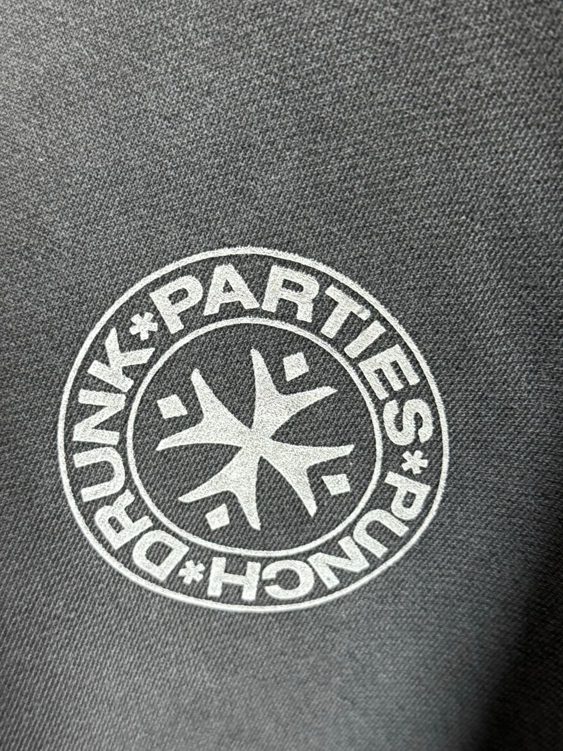 Punch Drunk Parties 후드티 상품이미지5