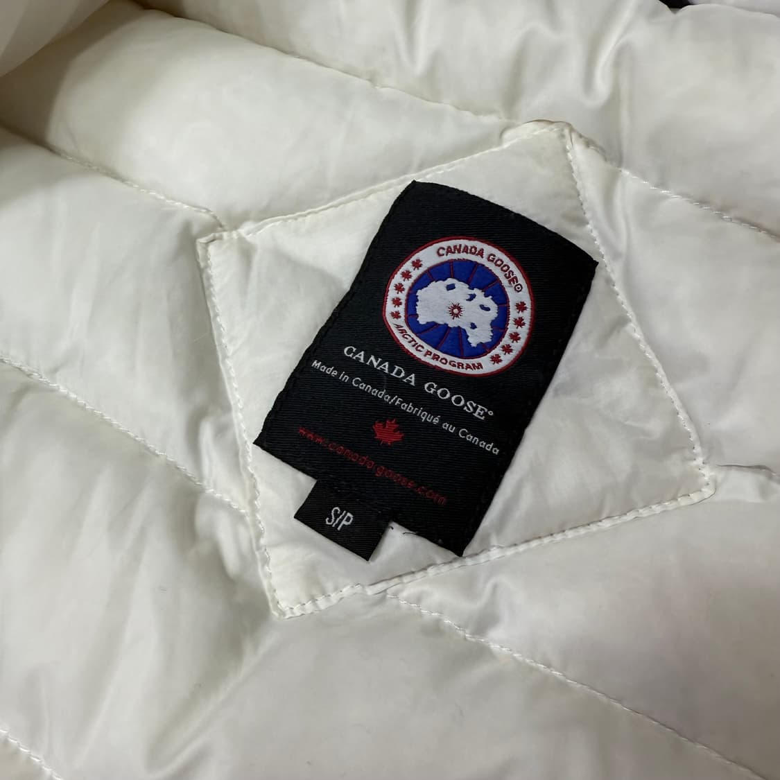 캐나다구스 여성 화이트 롱패딩 상품이미지8