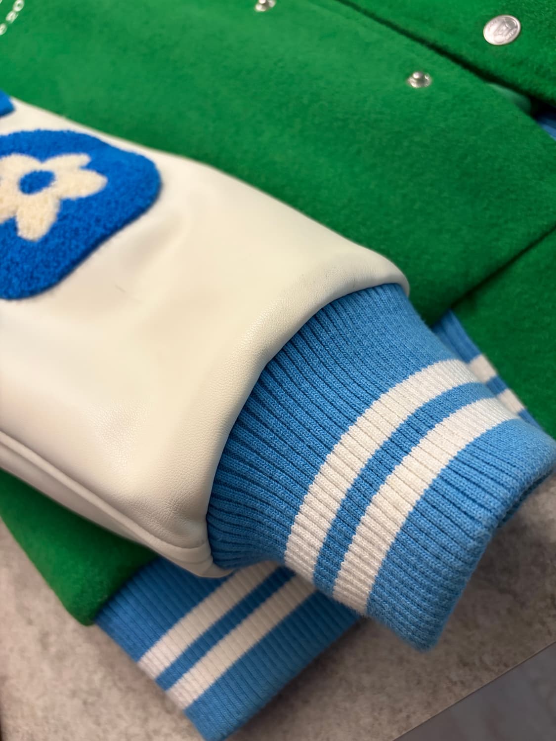 반디더핑크 / 바시티자켓 / L사이즈 상품이미지3