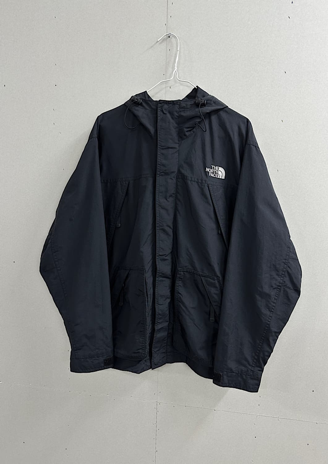 노스페이스 바람막이 L  상품이미지1