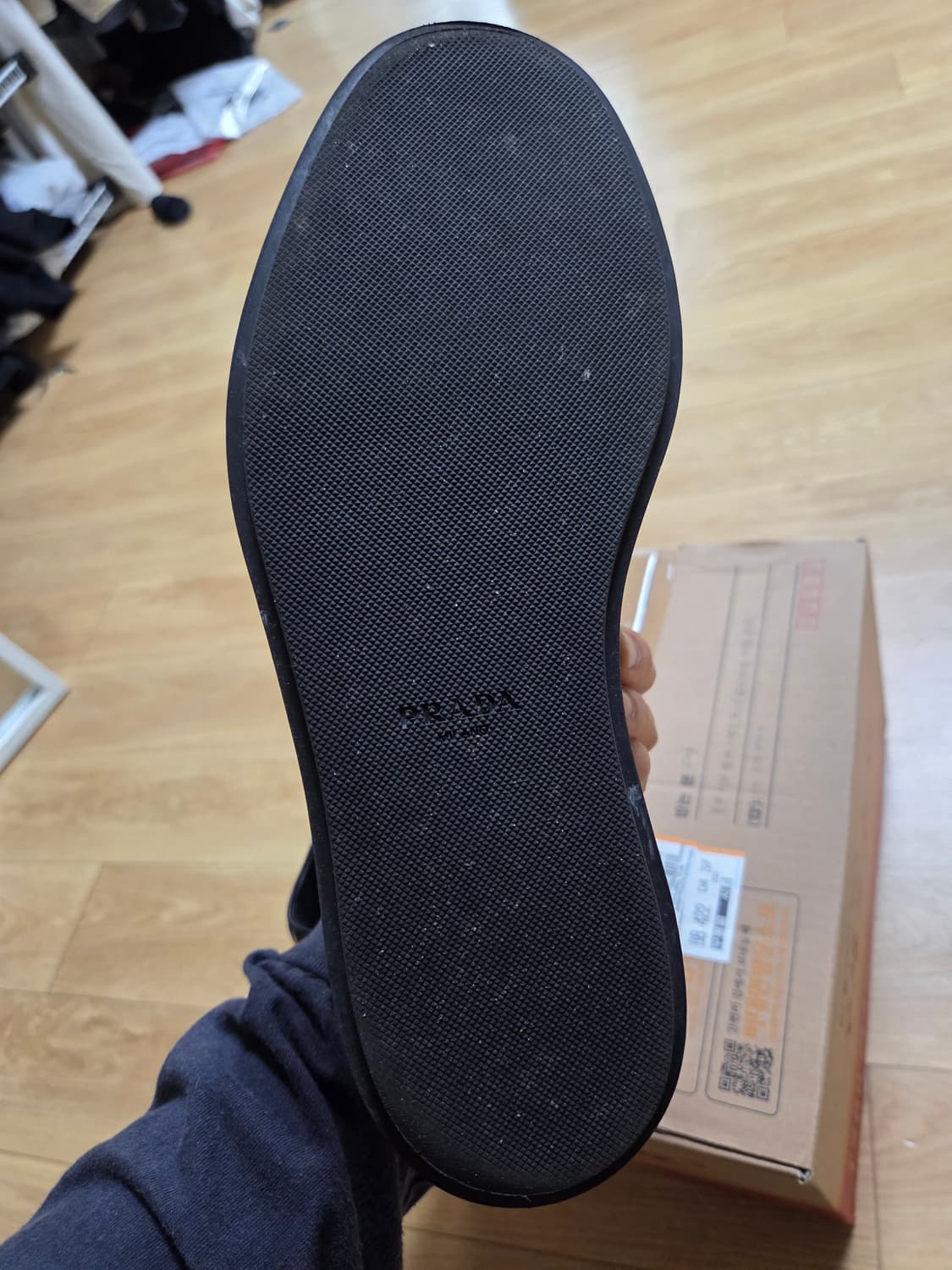 프라다 레이스업 더비 uk 5 사이즈 판매 상품이미지4