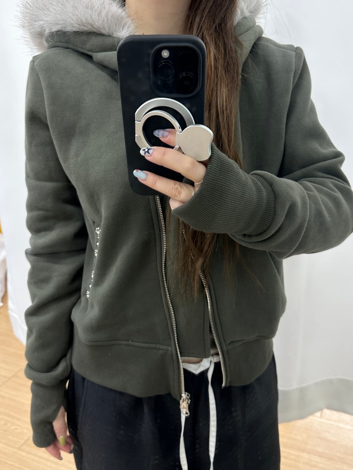 스터드 퍼 후드집업 (카키) 상품이미지5