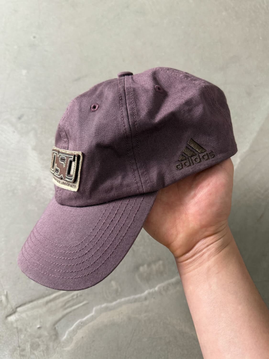 Adidas Embroidered Logo Ball Cap 상품이미지3