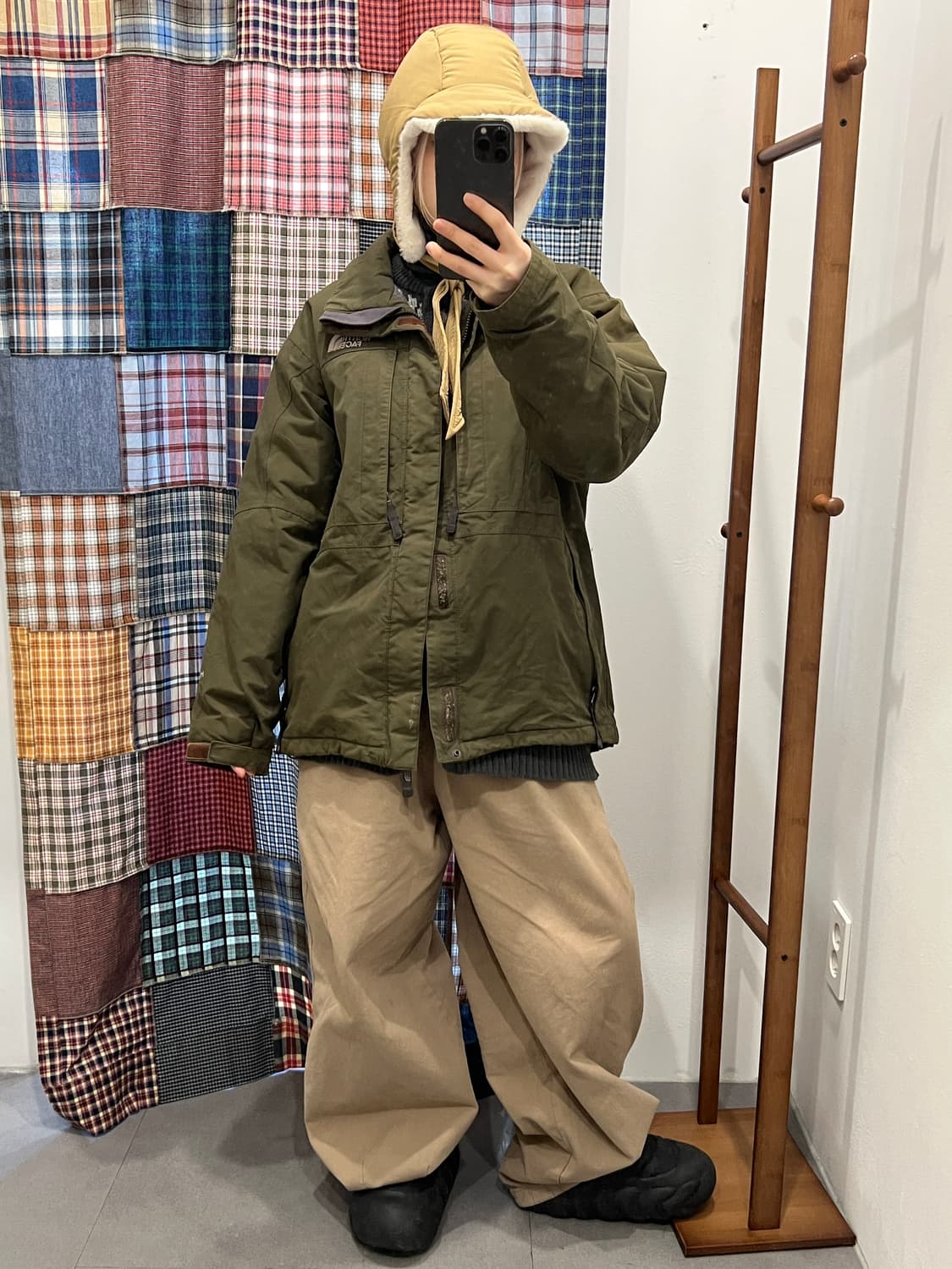 노스페이스 카키 패딩 상품이미지6