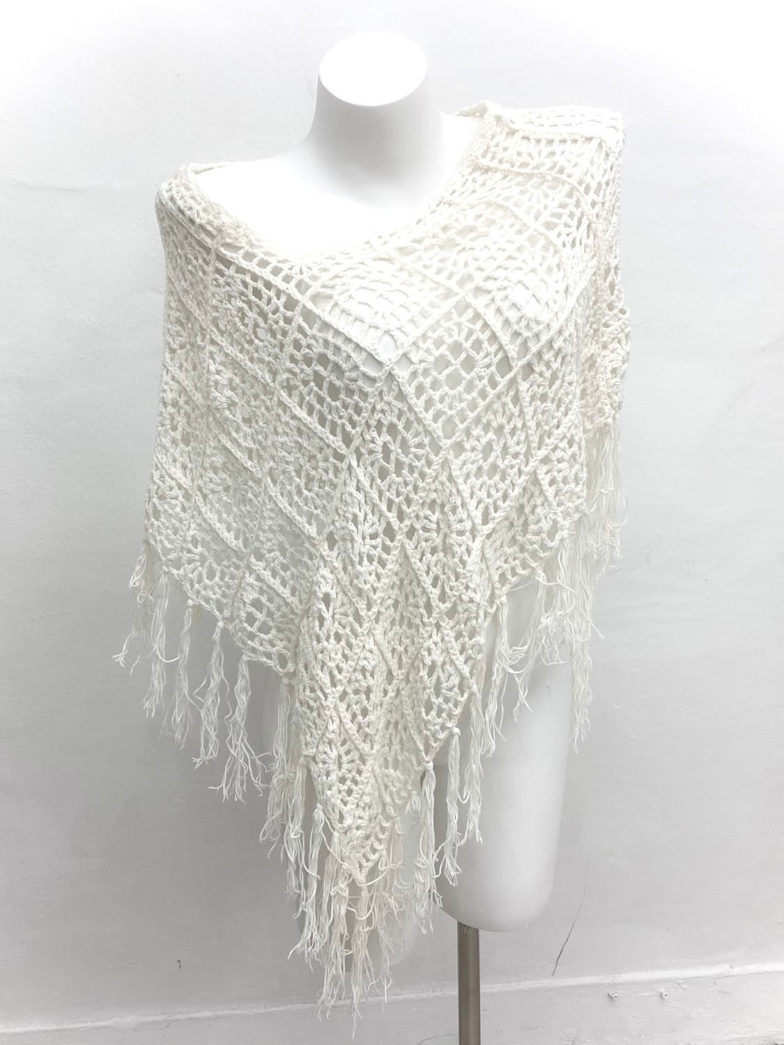 Ivory crochet Cape 상품이미지2