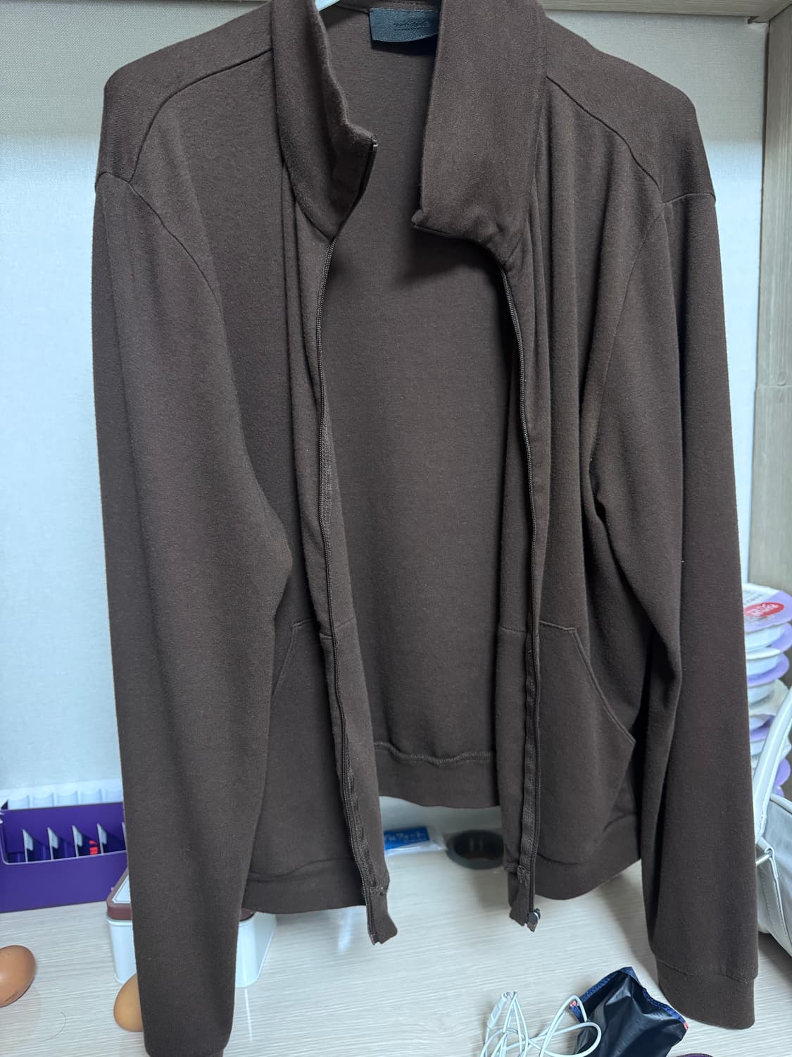 머듈 넥집업 브라운 상품이미지1