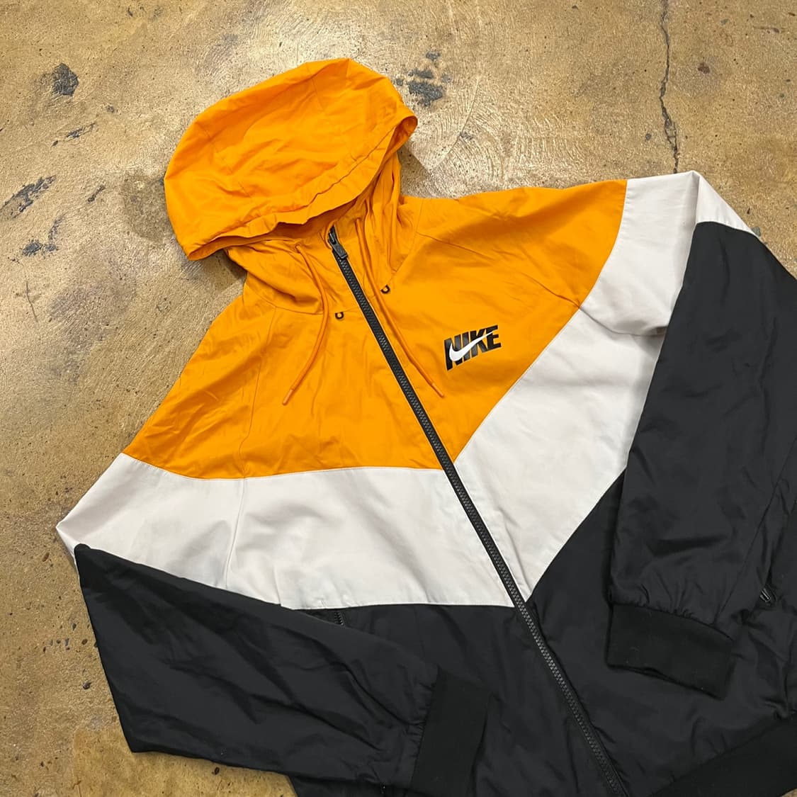 [정품/L] 나이키 후드 바람막이 오렌지 블랙 화이트 b8 상품이미지1