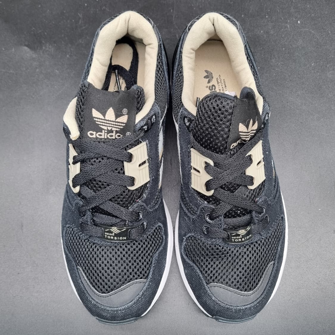 아디다스 ZX 8000 여성운동화 230 상품이미지2