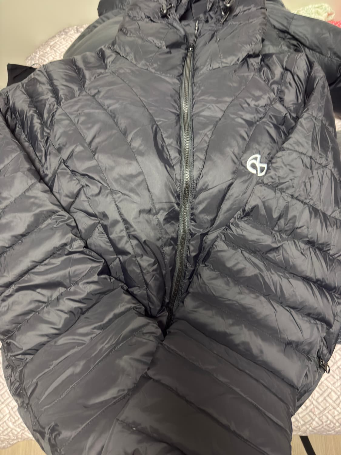  노매뉴얼 경량 패딩 s 상품이미지3