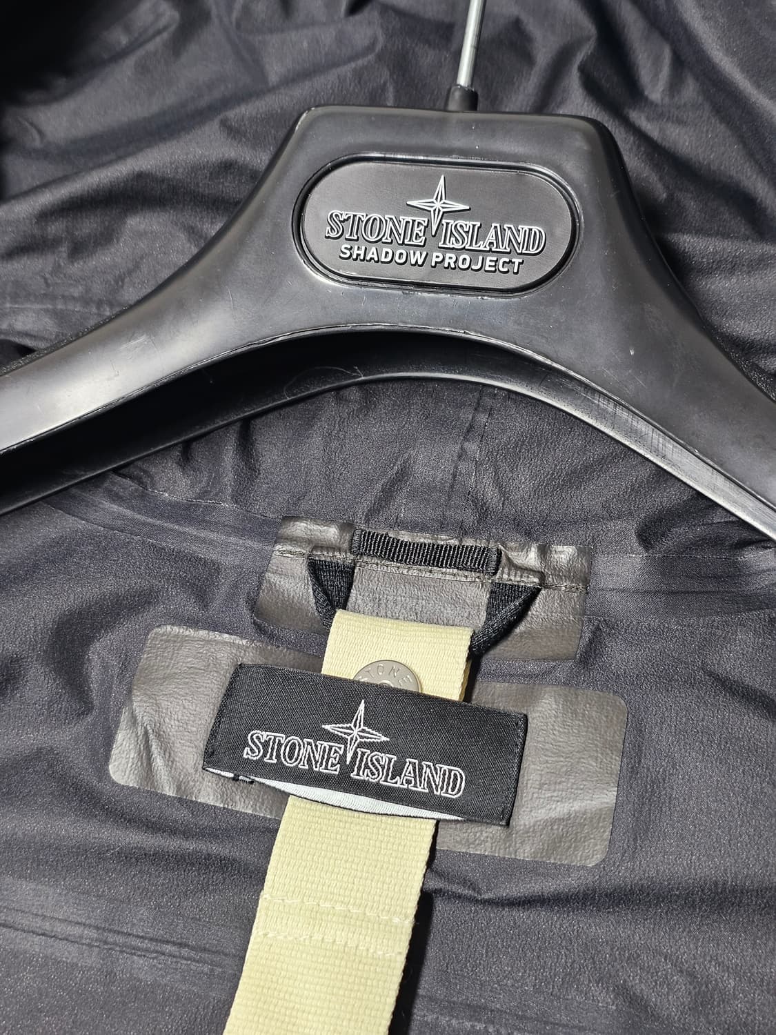 스톤아일랜드 쉐도우프로젝트 GORE-TEX SHAKDRY 자켓 상품이미지4