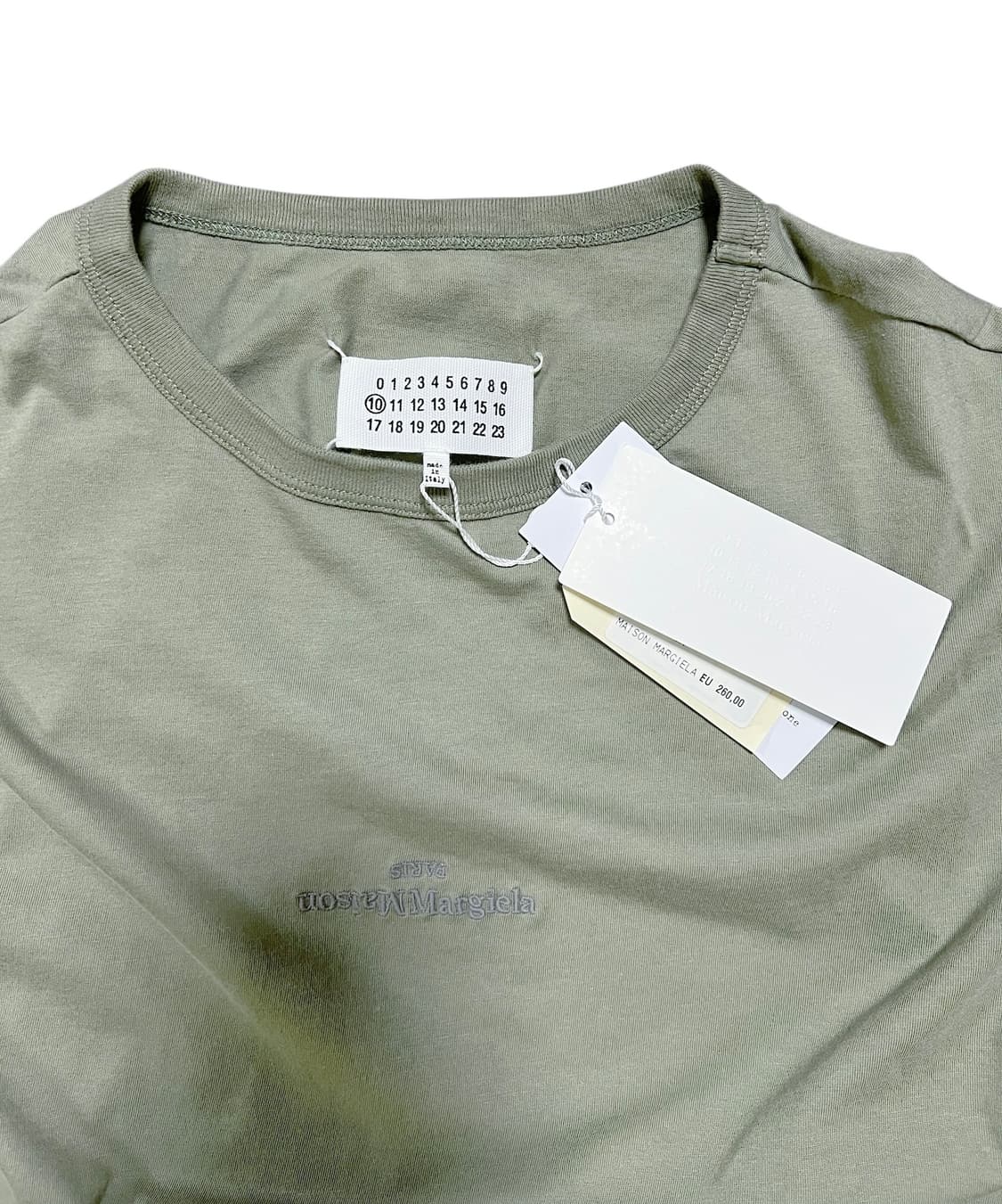 (새상품)메종 마르지엘라 올리브 티셔츠 상품이미지1
