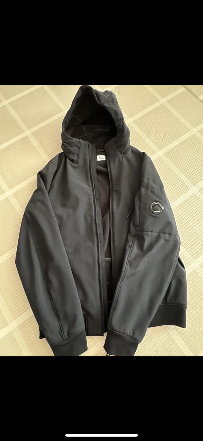 Cp컴퍼니 바람막이 쉘 상품이미지1