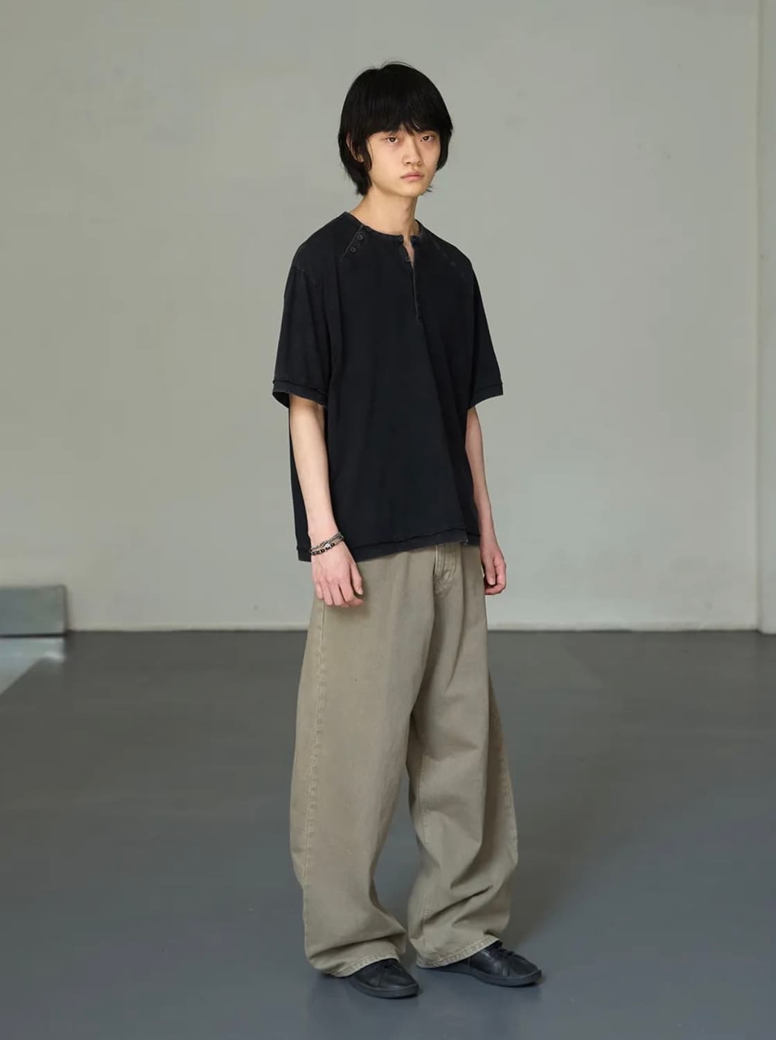 해칭룸 Wide Curve Jeans Olive 상품이미지2