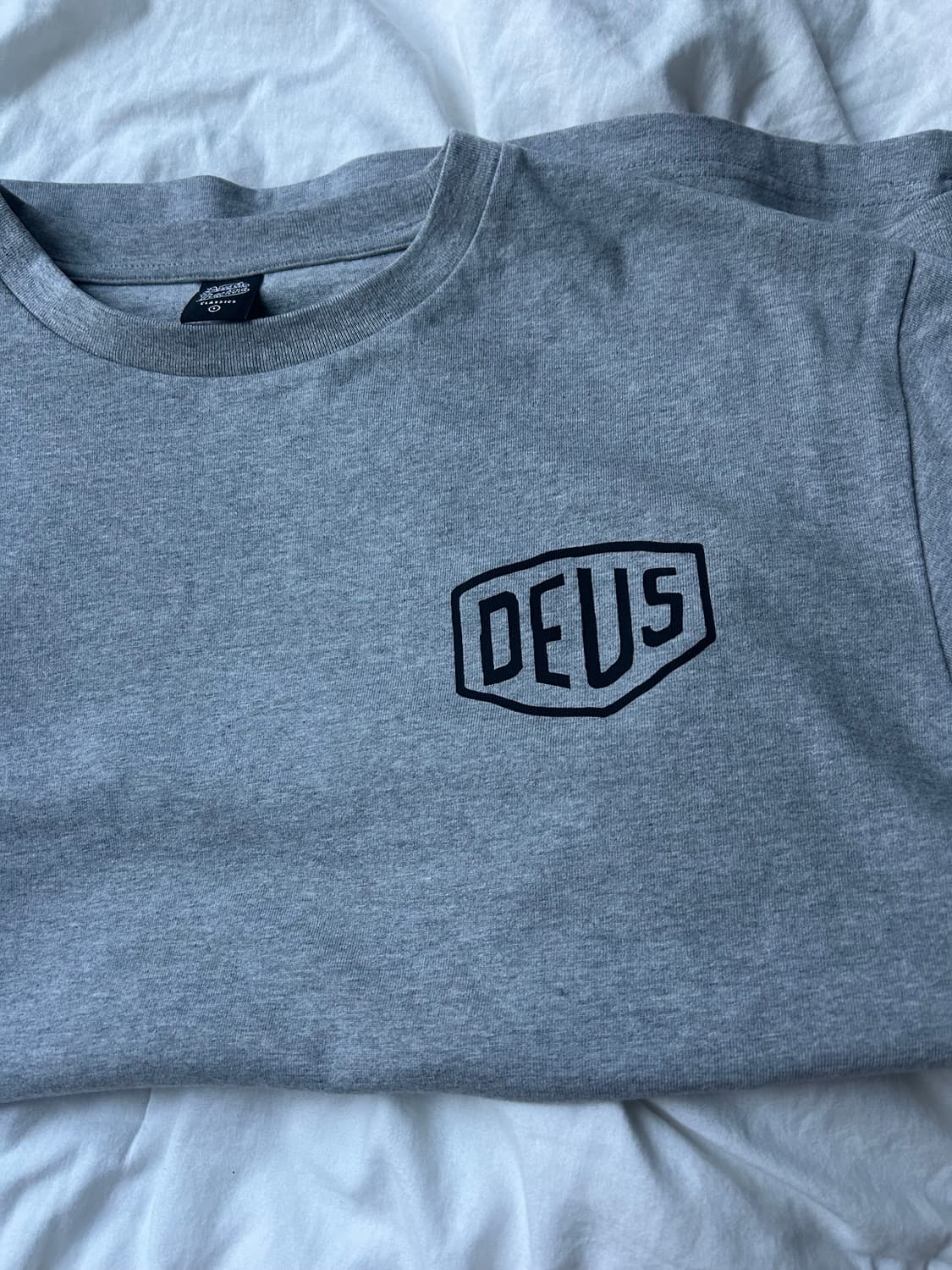 데우스 롱슬리브 L 상품이미지1