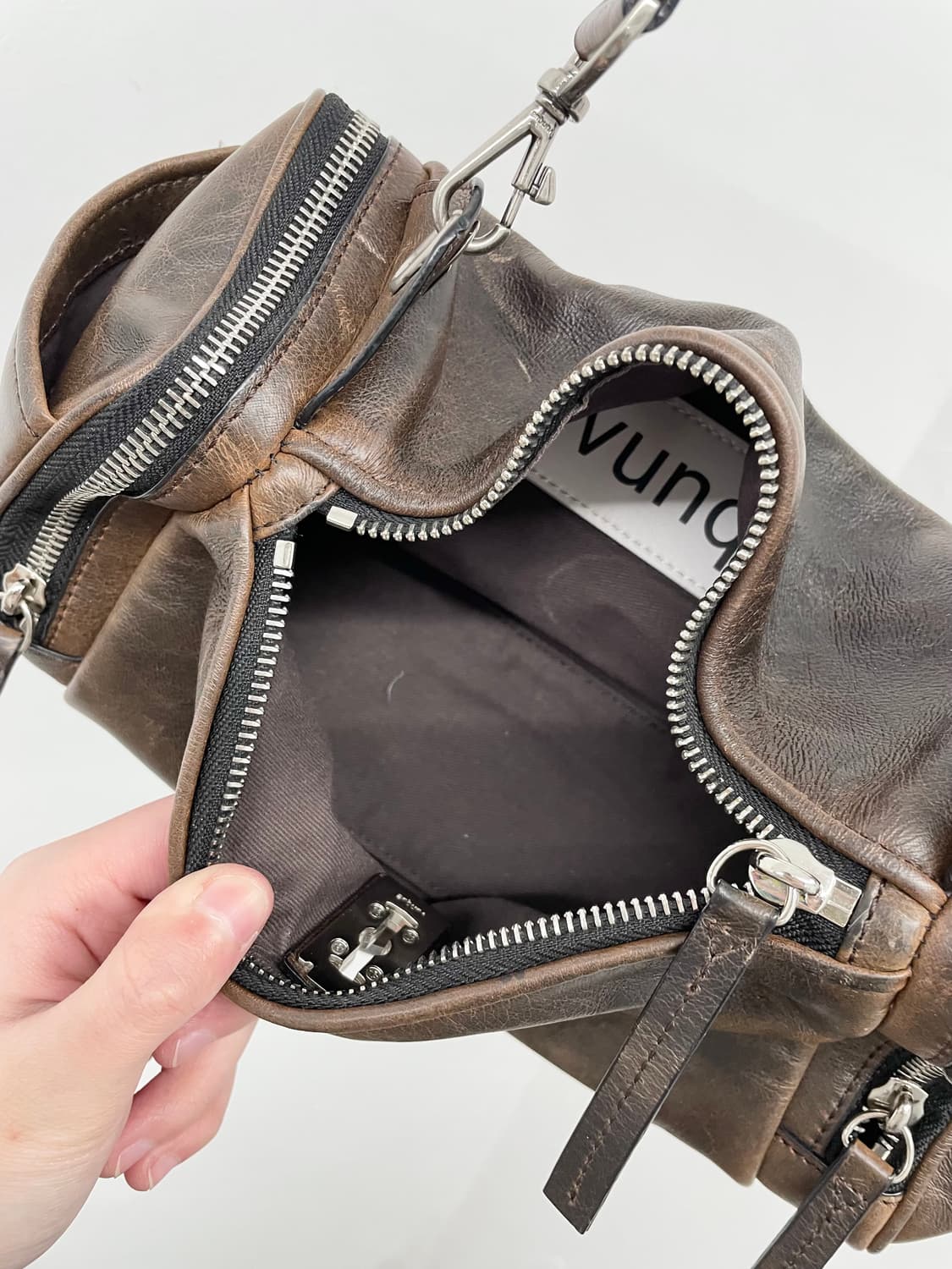 분크 퍼펙 멀티 포켓 숄더 스몰 브라운 상품이미지10