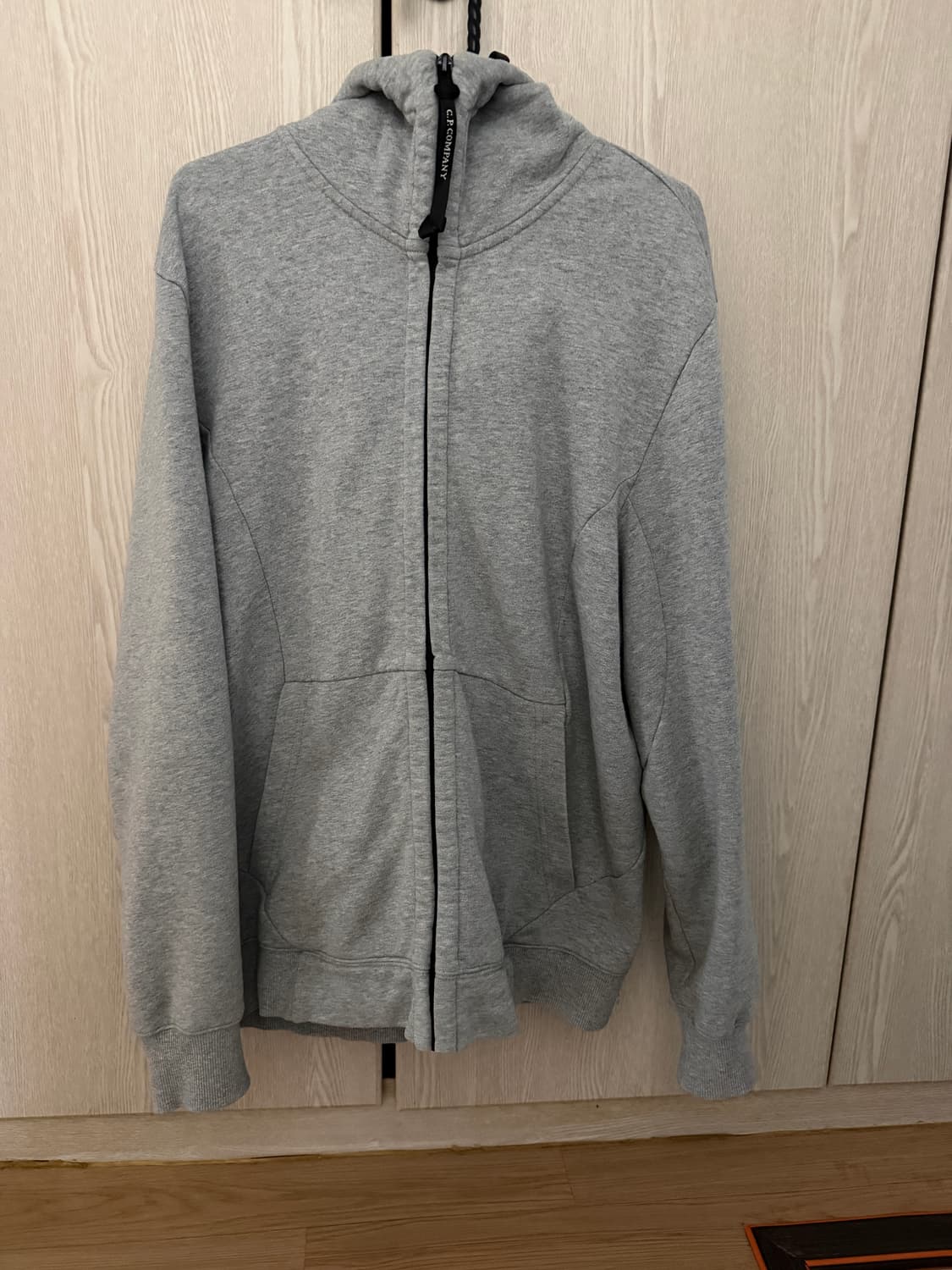 cp컴퍼니 후드집업 상품이미지2