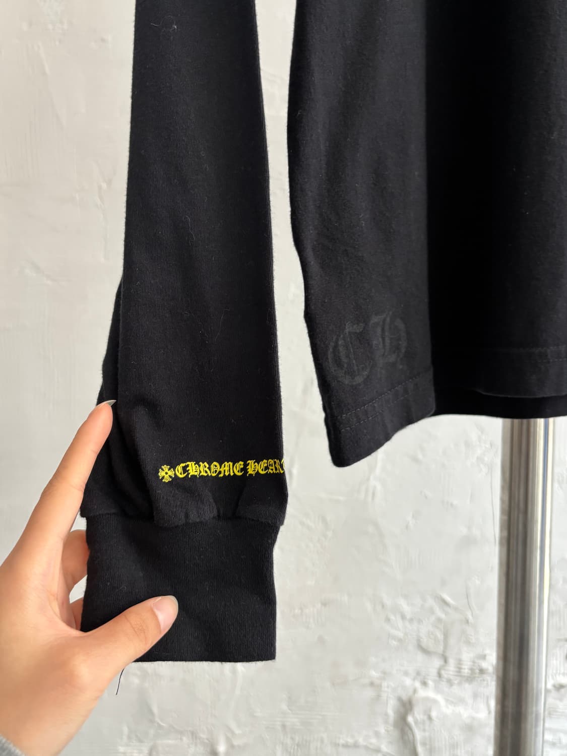 Chrome Hearts 크롬하츠 옐로우 홀스슈 로고 스태프 롱슬리브  상품이미지3