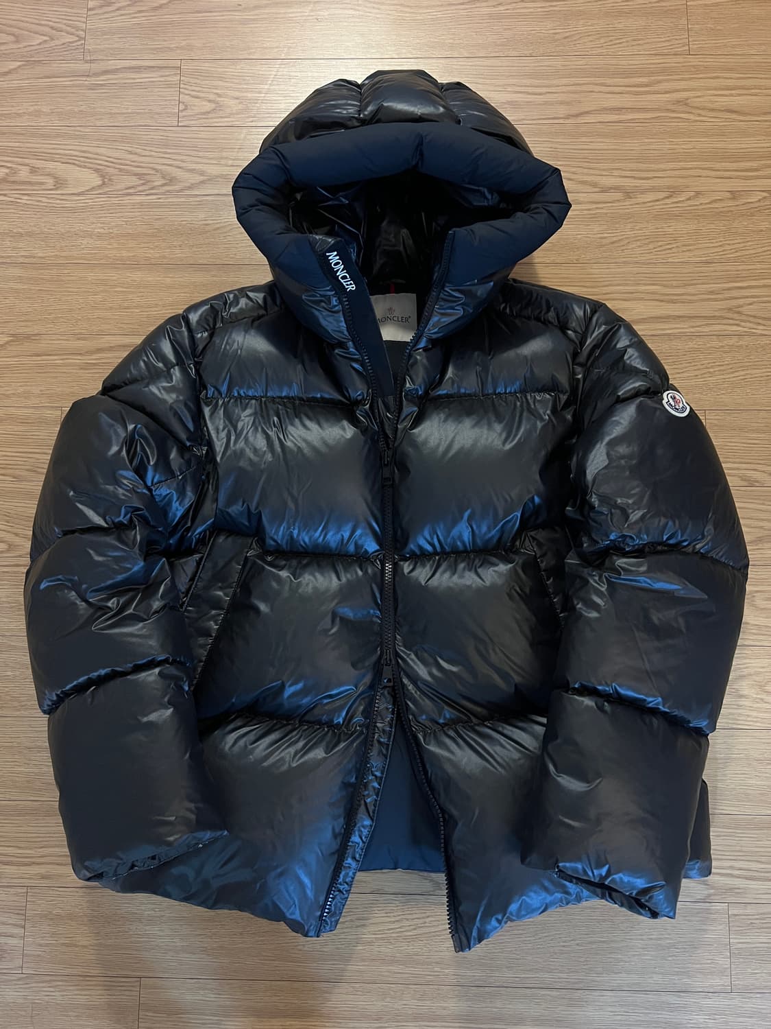 몽클레어 DAMAVAND 헤비다운 5사이즈 상품이미지3