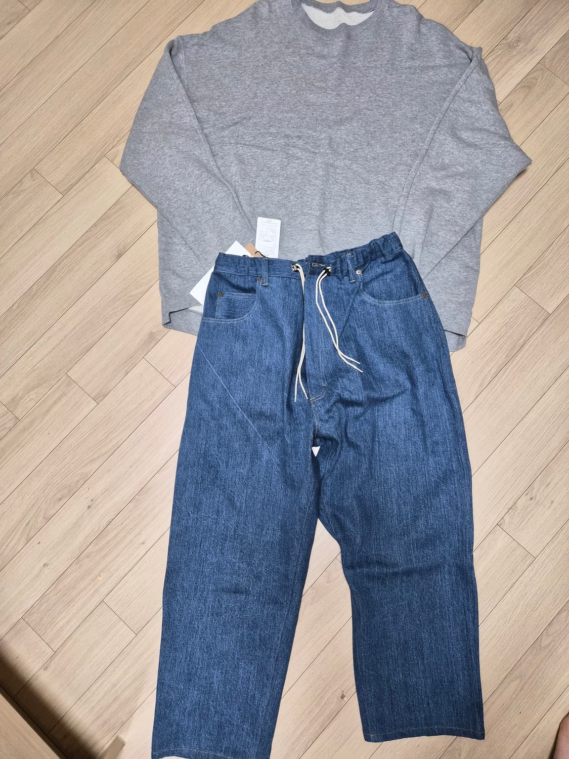 Sillage 실라주 에센셜 루프휠 크루넥 상품이미지3