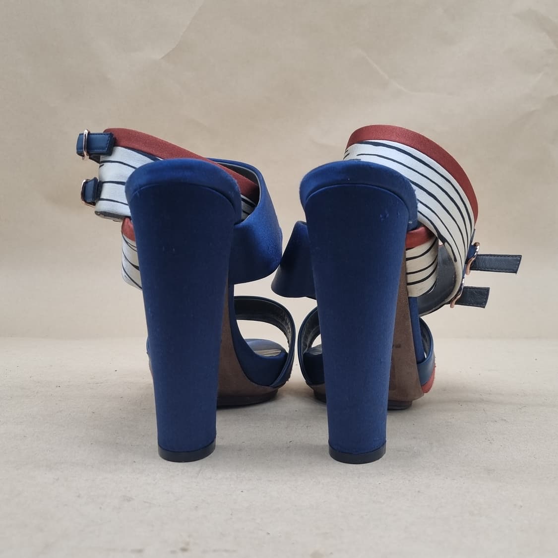 발렌시아가 여성하이힐 실사이즈230 굽13 상품이미지4