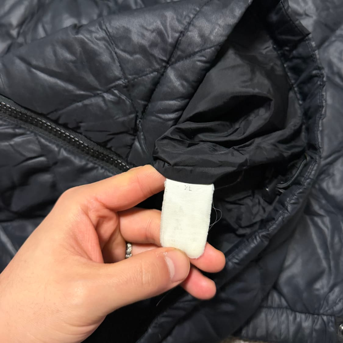 노스페이스 600 다이아몬드 경량 패딩 상품이미지3