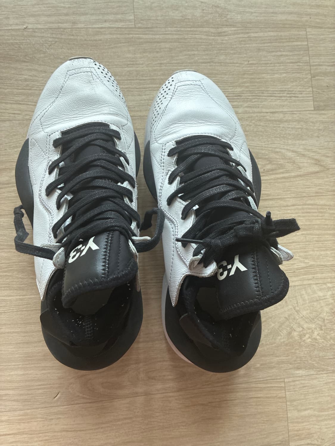 Y-3 신발 팝니다!! 상품이미지1