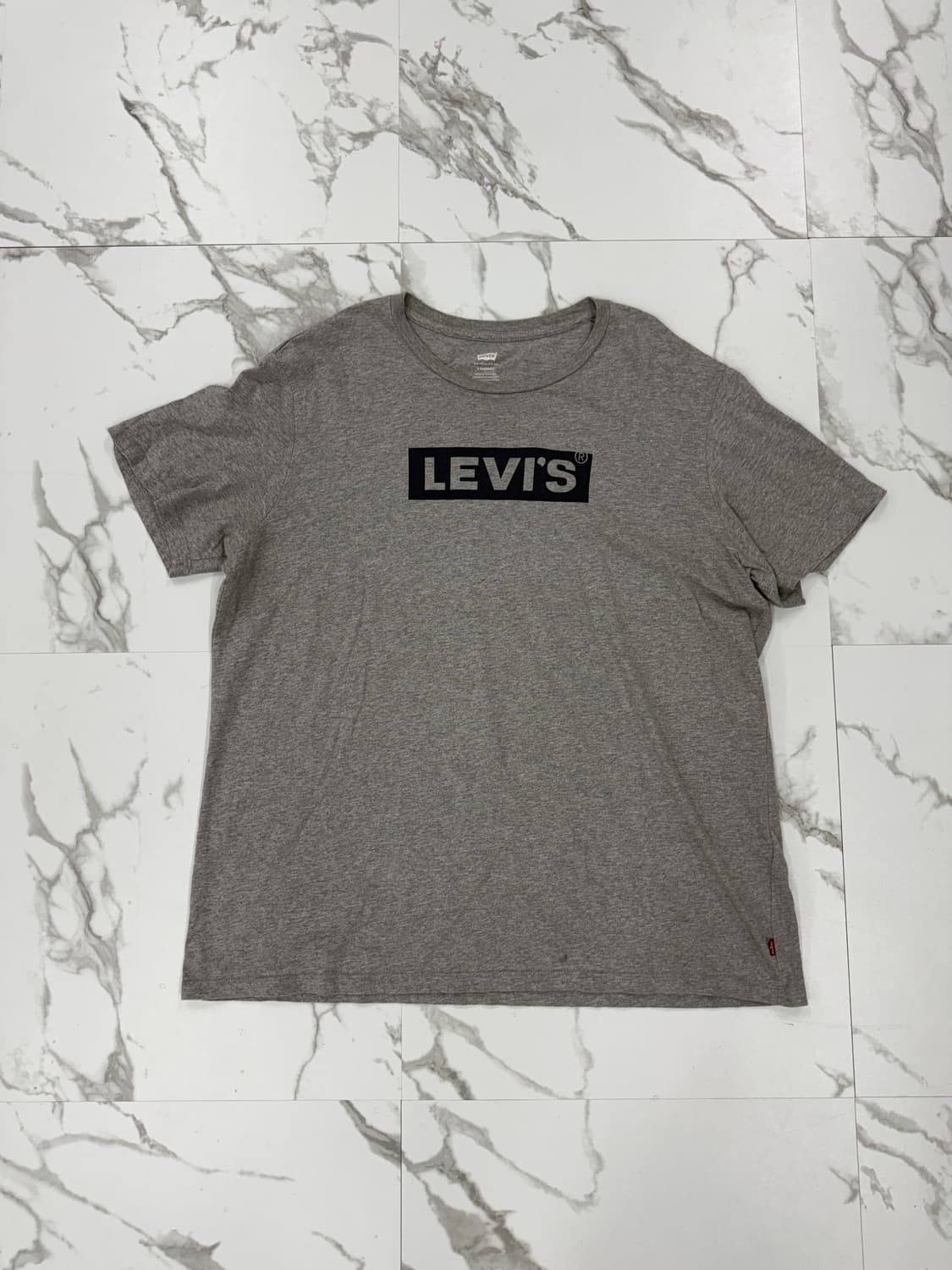 Levi's 리바이스 BIG E 박스로고 반팔 티셔츠 상품이미지1