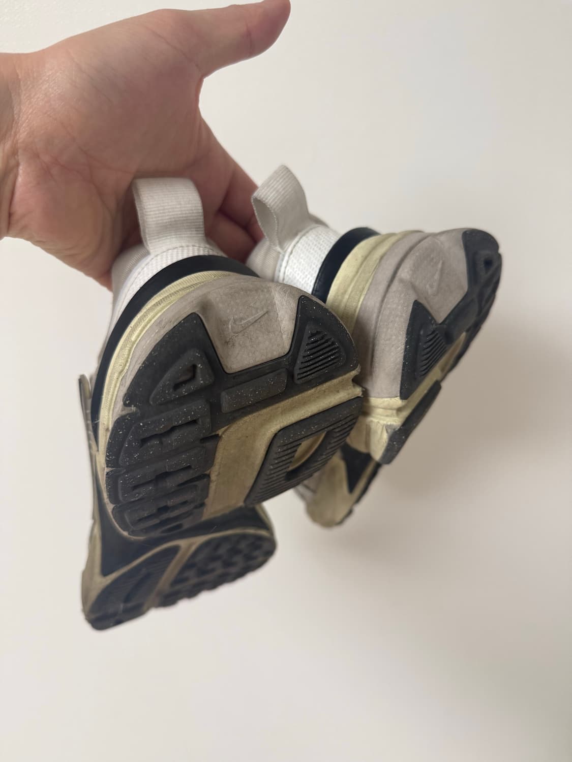 나이키 V2K 런 서밋 화이트 메탈릭 실버 265 size 상품이미지3