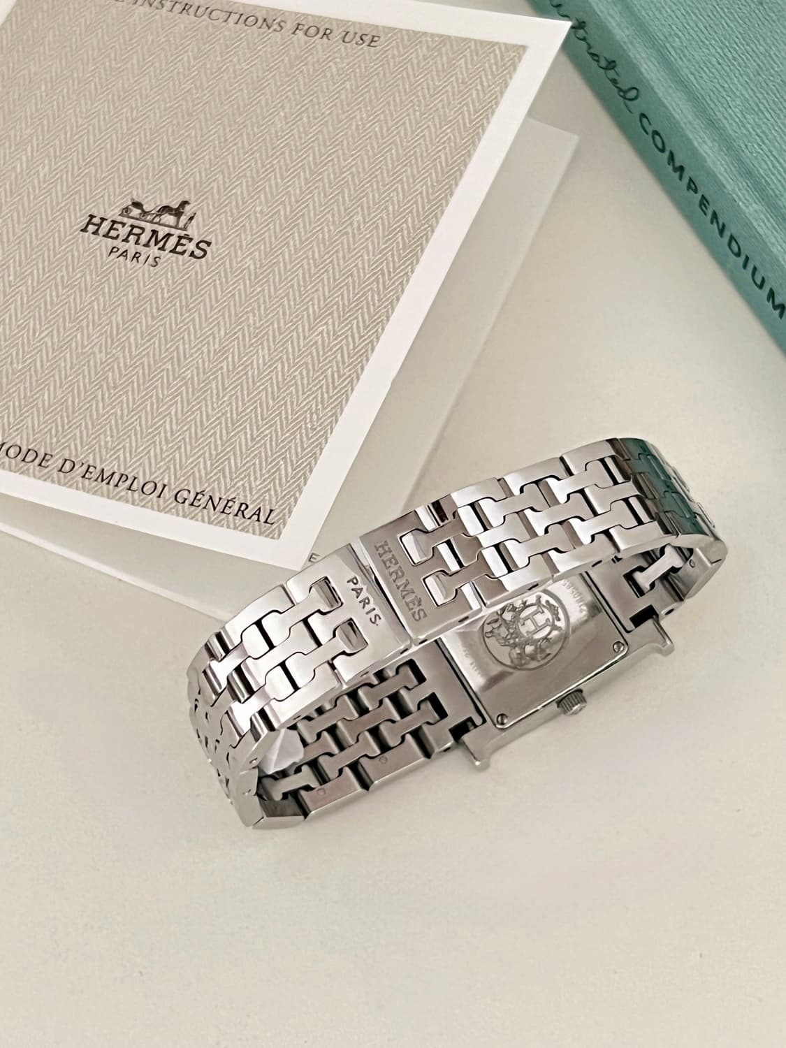 HERMES 에르메스 12p 다이아 핑크 쉘 H 아워 시계 상품이미지8