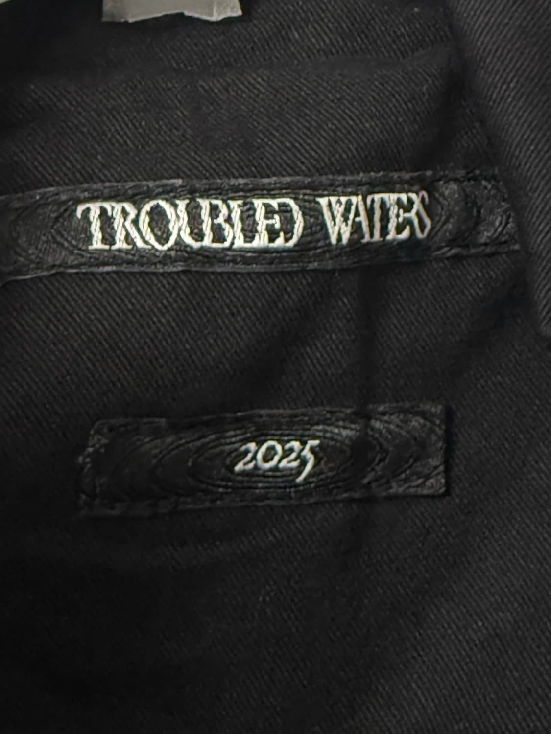 트러블드 워터스 글로브 하이넥 더블집업 자켓 상품이미지7