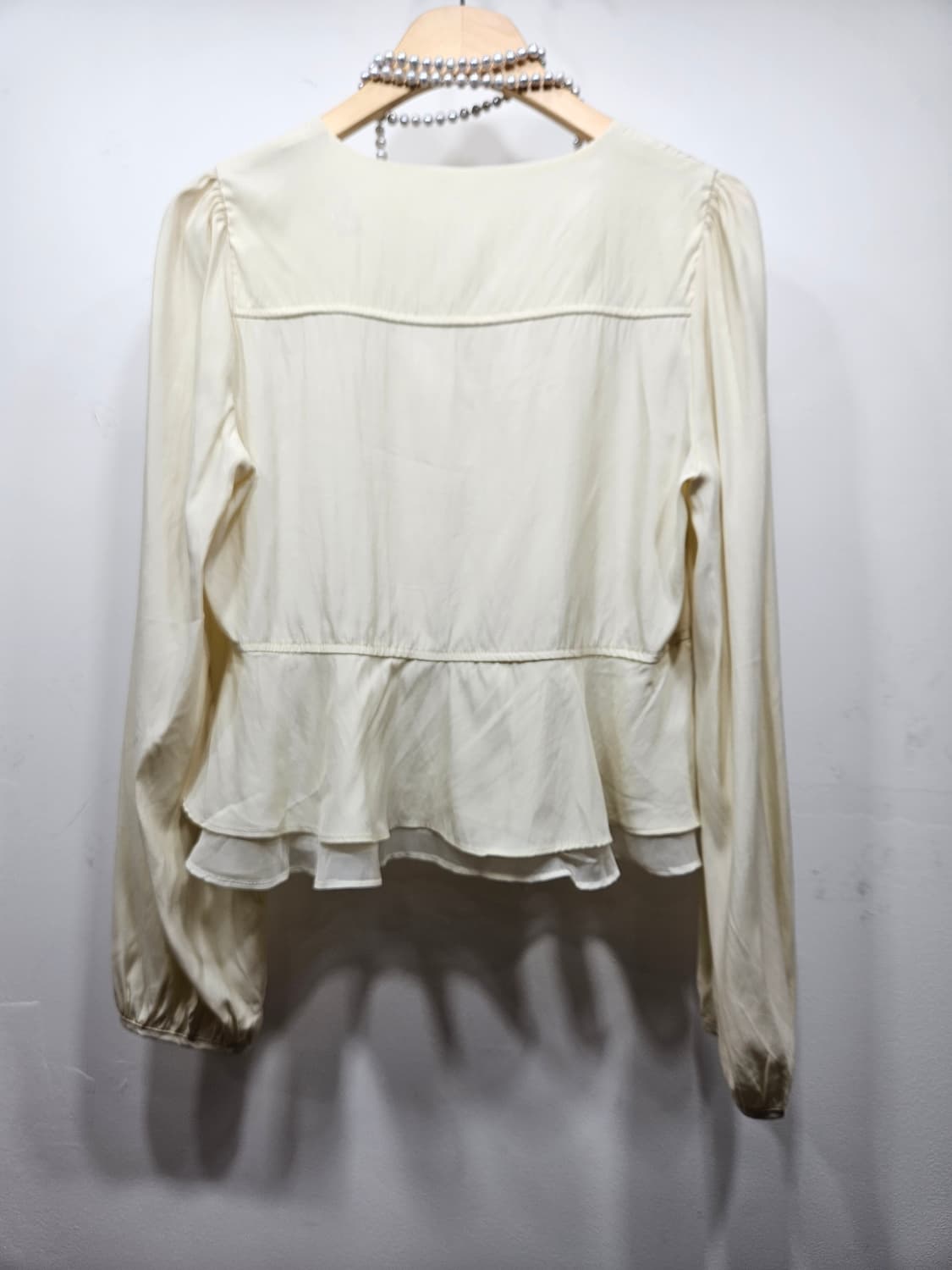 밑단 셔링 여리여리 블라우스[새상품] 상품이미지9