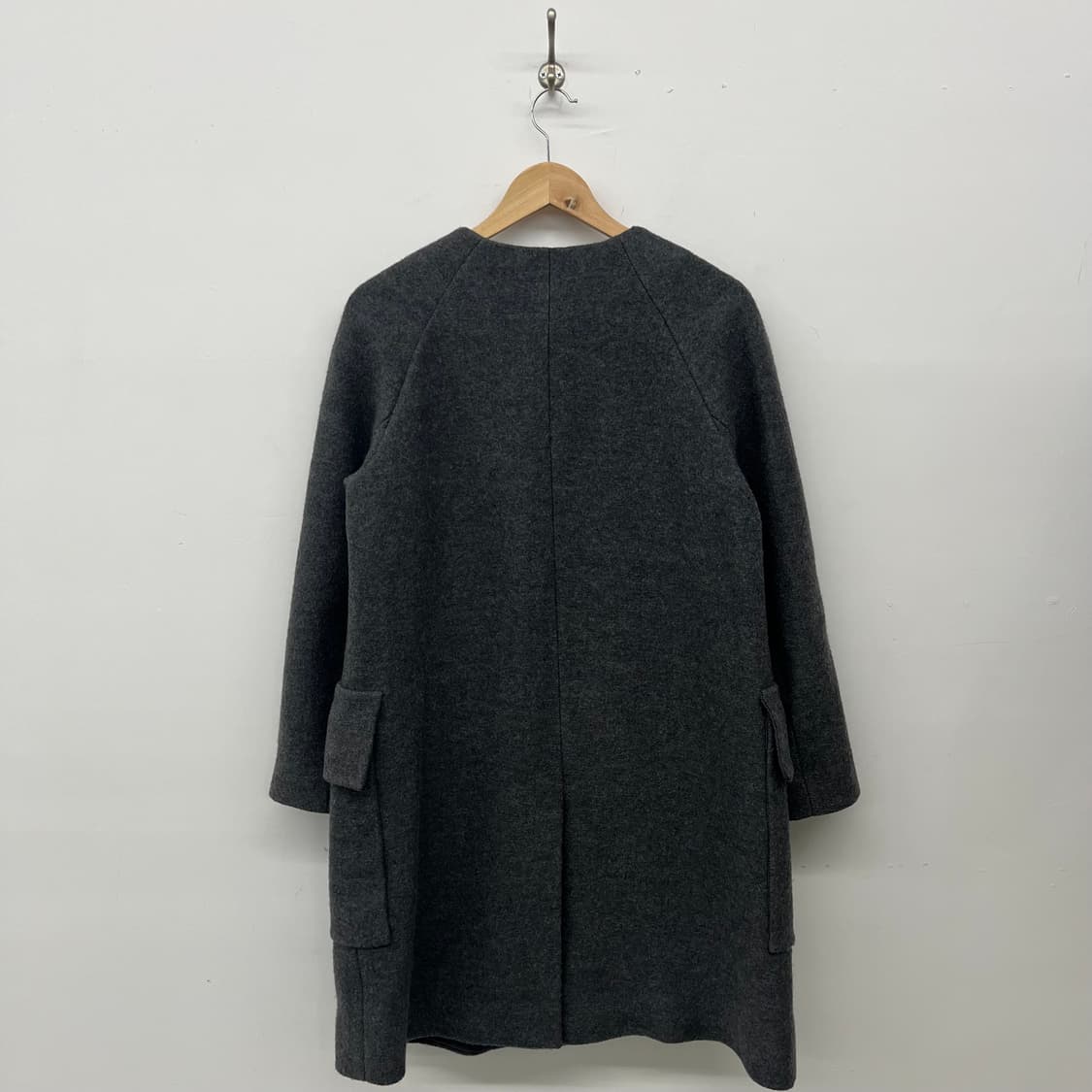 코스 COS 미니멀 울 롱코트 노카라 디자인 여L 상품이미지4