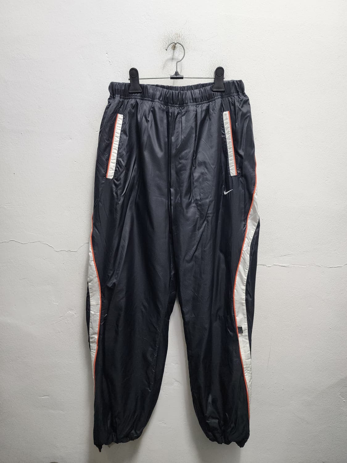 나이키 기모 오레오배색 나일론 츄리닝바지 상품이미지1