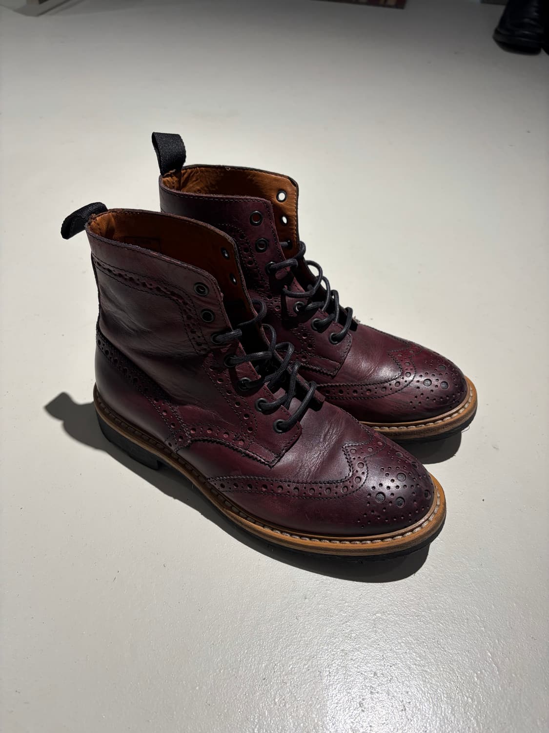 지안카를로 모렐리 웨스턴 버건디 브로그 윙팁 부츠 상품이미지1