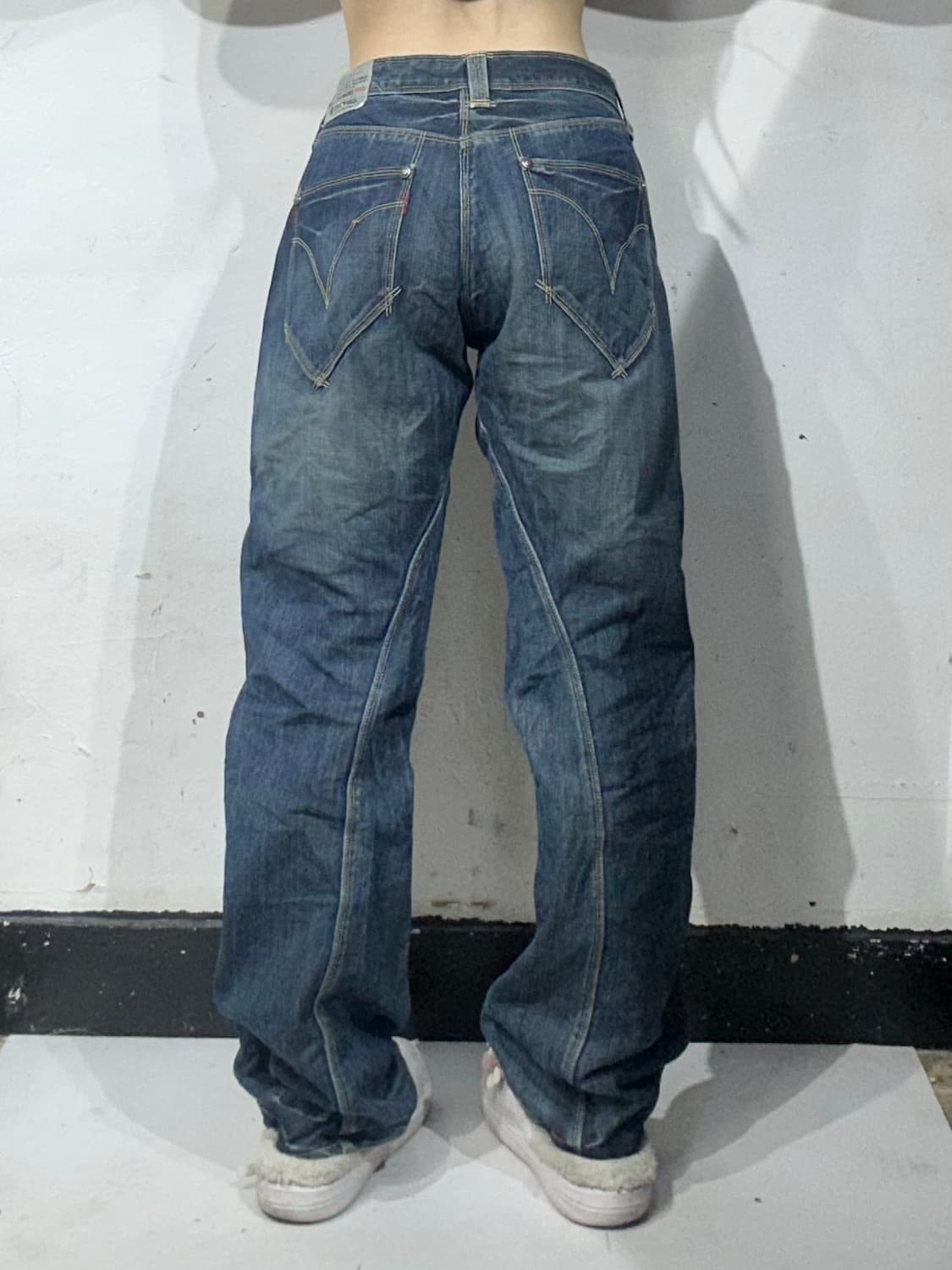 리바이스 중청 엔지니어드 와이드 데님 청바지 32 상품이미지3