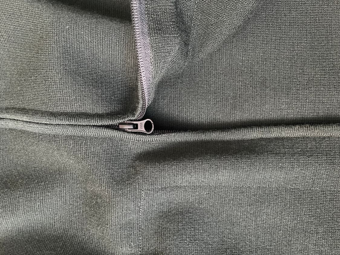 이세이미야케 니트집업 상품이미지3