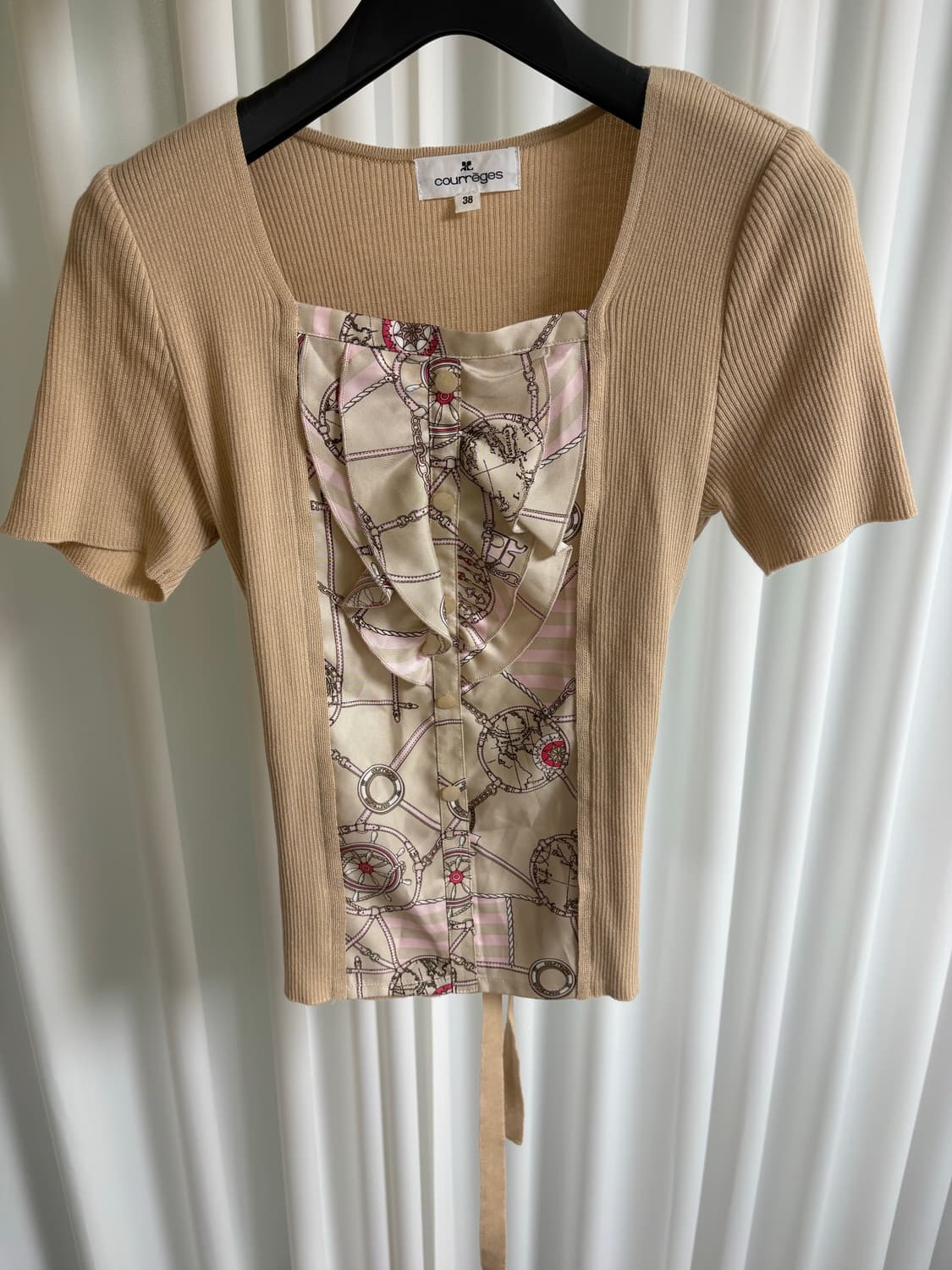 꾸레쥬 니트 상품이미지1