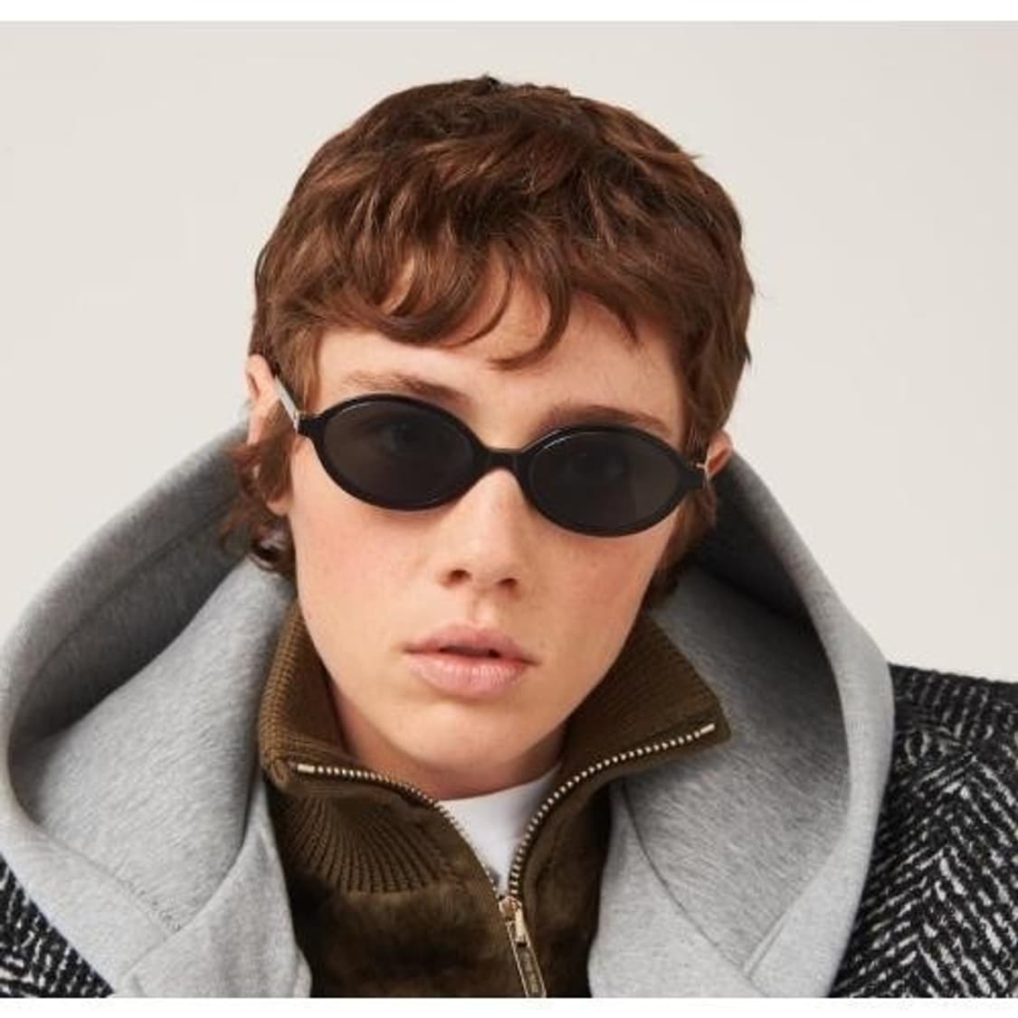 미우미우 miumiu 리가드 선글라스 블랙 상품이미지1