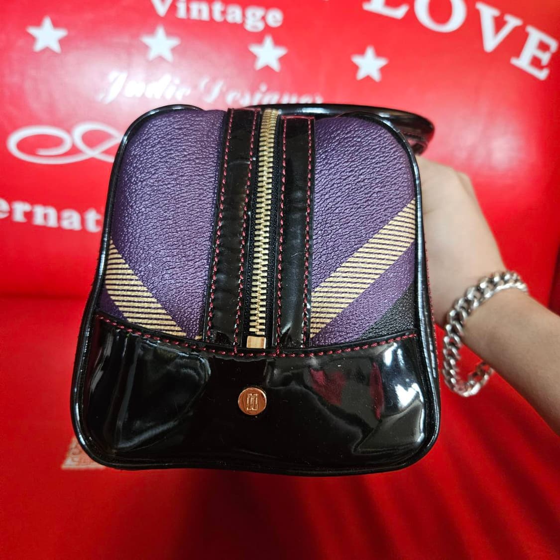 닥스(DAKS) 에나멜 체크 숄더백 31x15x14size 상품이미지4