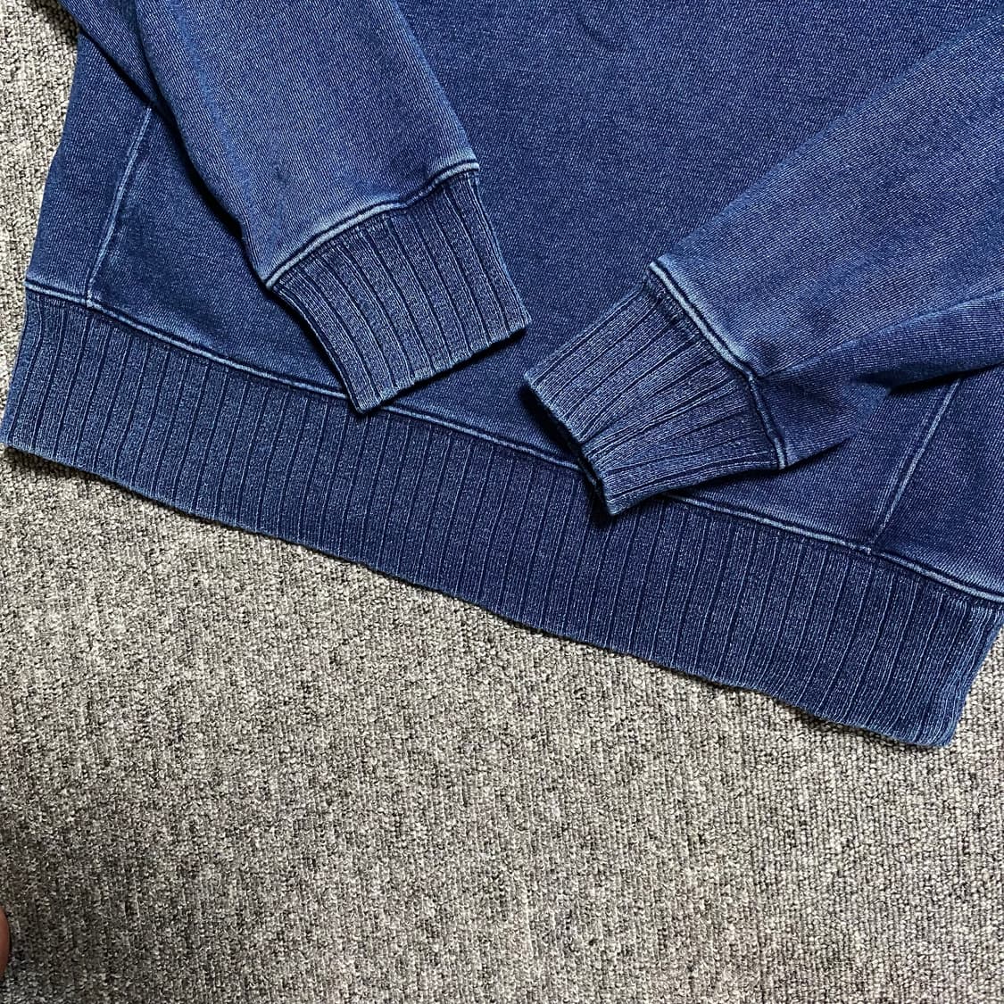 🌊GAP indigo sweat shirts 상품이미지4