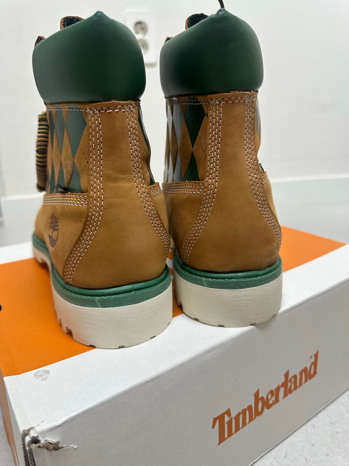 Kasina x Timberland 6 In Premium Vibram 상품이미지8