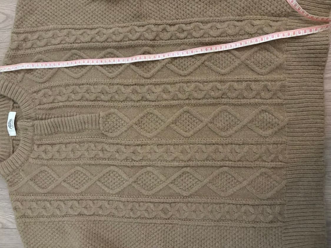 미착용 프라나 카멜베이지 꽈배기 니트티 아방핏 여리핏 박시핏 여성 프리 상품이미지4